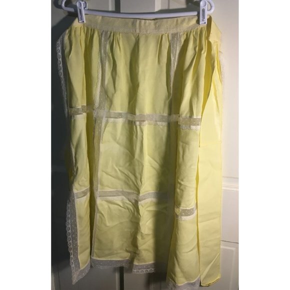 vintage apron yellow lace insert windowpane longer style - Picture 2 of 5